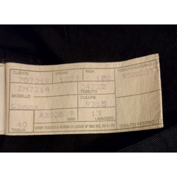 Vintage Emporio Armani Italy Mini Skirt Runway/Y2K Utility Navy – Model ZM7214 - Picture 8 of 11